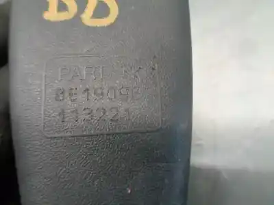 Автозапчасти б/у крюк для пояса за volvo c70 cabriolet 2.3 20v turbo cat ссылки oem iam 8619096  