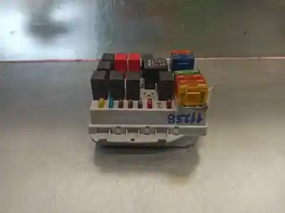 Автозапчасти б/у блок реле/предохранителей за lancia thesis (115) 2.4 multijet 20v cae emblema ссылки oem iam 51736623  