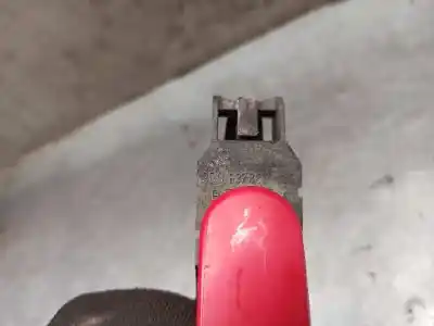 Автозапчастина б/у завнішня ручка задня ліва для volkswagen jetta (1k2) 1.9 tdi посилання на oem iam 3b0837885  