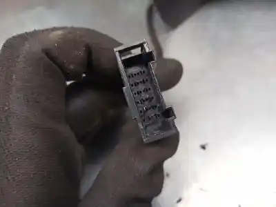 Автозапчастина б/у ліве дзеркало для volkswagen jetta (1k2) 1.9 tdi посилання на oem iam 1j1857507  