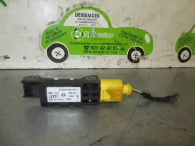 Peça sobressalente para automóvel em segunda mão sensor por audi a3 (8p) 1.9 tdi ambiente referências oem iam 4b0959643e  300703