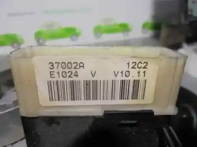 Second-hand car spare part headlights switch for renault scenic (ja..) 1.9 dci authentique oem iam references 7700428203  