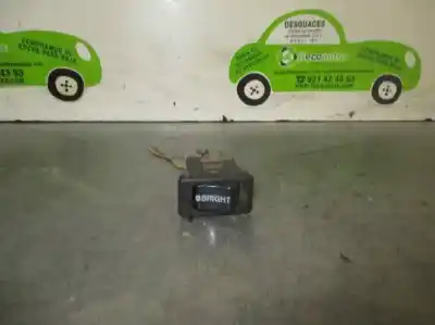 Peça sobressalente para automóvel em segunda mão botão / interruptor elevador vidro dianteiro esquerdo por subaru forester s10 (sf) 2.0 cat referências oem iam 83081fc080