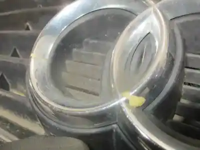 Peça sobressalente para automóvel em segunda mão capot por audi a6 berlina (4b2) 2.5 v6 24v tdi referências oem iam 4b0823029d  