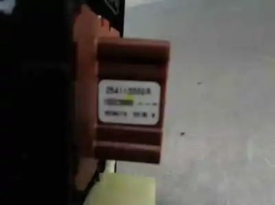 Автозапчастина б/у передні вікний вмикач для dacia duster (hm_) 1.6 sce 115 (hmm1) посилання на oem iam 254113300r  254118722r Автозапчастина б/у передні вікний вмикач для dacia duster (hm_) 1.6 sce 115 (hmm1) посилання на oem iam 254113300r  254118722r