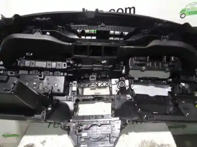 Автозапчастина б/у панель приладів для dacia duster (hm_) 1.6 sce 115 (hmm1) посилання на oem iam 681000133r   Автозапчастина б/у панель приладів для dacia duster (hm_) 1.6 sce 115 (hmm1) посилання на oem iam 681000133r