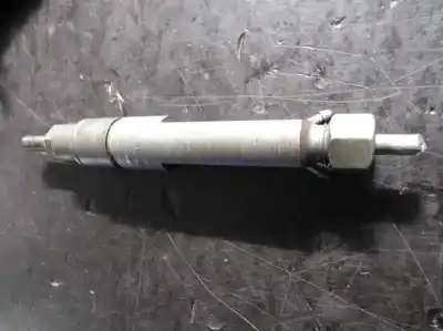 Second-hand car spare part injector for seat leon (1m1) 1.9 tdi oem iam references 038130201g  0432193733