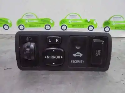 Pezzo di ricambio per auto di seconda mano controllo specchio per toyota corolla (_e12_) 2.0 d-4d (cde120r_ cde120l_) riferimenti oem iam 