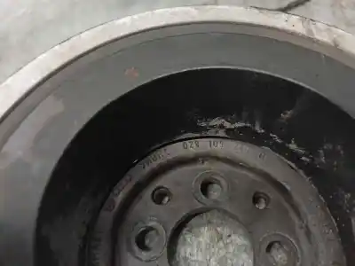 Автозапчастина б/у шків колінчастого вала для volkswagen passat variant (3b5) 1.9 tdi посилання на oem iam 028105243q  