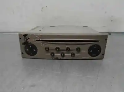 Peça sobressalente para automóvel em segunda mão sistema de áudio / rádio cd por renault twingo 1.5 dci diesel referências oem iam 8200446233b