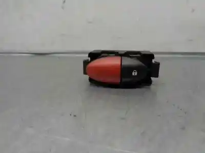 Peça sobressalente para automóvel em segunda mão interruptor 4 piscas - emergência por renault twingo 1.5 dci diesel referências oem iam 8200214895a