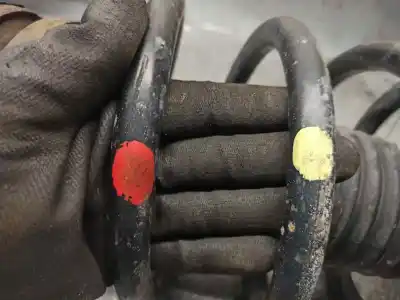 Recambio de automóvil de segunda mano de amortiguador delantero derecho para mercedes vito furgoneta (w638) 110 cdi 2.2 (638.094) referencias oem iam 310016  824903005613