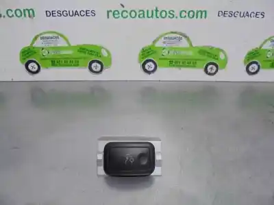 Peça sobressalente para automóvel em segunda mão TROCAR por MERCEDES-BENZ CLASE C (W204) BERLINA  Referências OEM IAM A2048707051  