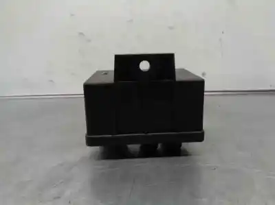 Second-hand car spare part glow plug for citroen c6 (td_) 2.7 hdi oem iam references 55233720  0281003018