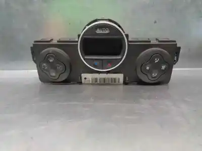 Peça sobressalente para automóvel em segunda mão comando de sofagem (chauffage / ar condicionado) por renault clio iii 1.6 16v referências oem iam 8200296683