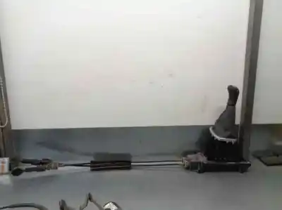 Peça sobressalente para automóvel em segunda mão alavanca de velocidades por renault clio iii 1.6 16v referências oem iam 8200784983