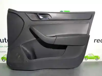 Автозапчастина б/у обработка передніх правіх дверей для skoda rapid spaceback (nh1) 1.6 tdi посилання на oem iam 5jb867014c  
