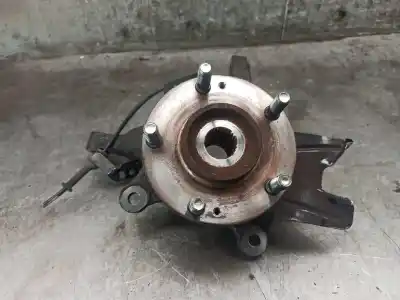 Second-hand car spare part front right knuckle for kia carens ( ) 1.7 crdi cat oem iam references 82306a4010mp1