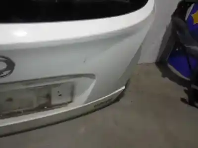 Автозапчасти б/у задняя дверь за ssangyong korando 2.0 td cat ссылки oem iam 6401134113  