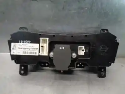 Автозапчасти б/у климат-контроль за ssangyong korando 2.0 td cat ссылки oem iam 6871034101  