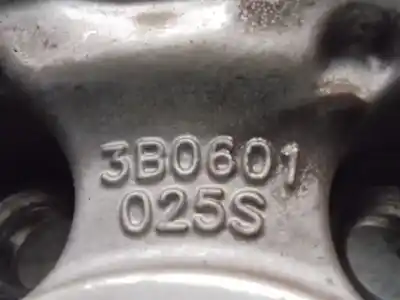 Gebrauchtes Autoersatzteil felge zum volkswagen passat berlina (3b3) 1.9 tdi oem-iam-referenzen 3b0601025s aluminio 8p r157jx15h2et37