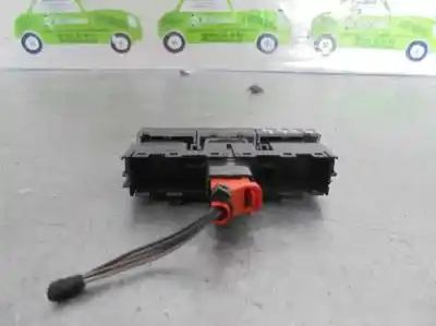 Second-hand car spare part switch for seat leon (5f1) 1.6 tdi oem iam references 5f0927137  30s1009062909s