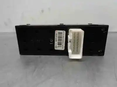 Автозапчасти б/у выключатель левого переднего окна за kia cee´d (jd) 1.6 crdi 128 ссылки oem iam 935701h120  