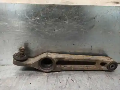 Автозапчастина б/у передній правий нижний рычаг підвіски для suzuki ignis rm (mh) 1.5 cat 99 cv / 73 kw посилання на oem iam 4520085e00