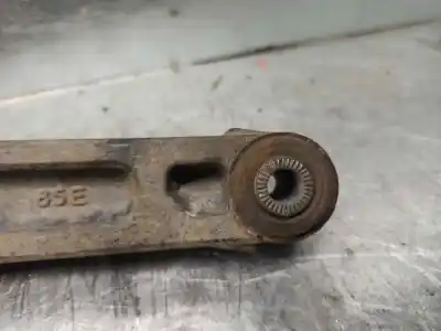 Автозапчастина б/у передній лівий нижний рычаг підвіски для suzuki ignis rm (mh) 1.5 cat 99 cv / 73 kw посилання на oem iam 4520085e00  