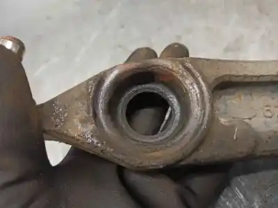 Автозапчастина б/у передній лівий нижний рычаг підвіски для suzuki ignis rm (mh) 1.5 cat 99 cv / 73 kw посилання на oem iam 4520085e00  