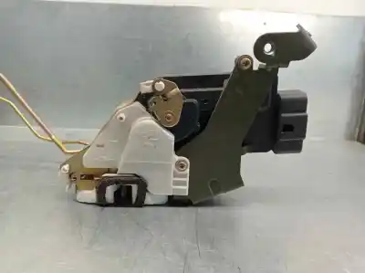 Second-hand car spare part left front door lock for suzuki ignis rm (mh) 1.5 cat 99 cv / 73 kw oem iam references 8220286g00  