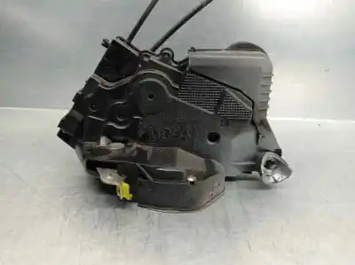 Tweedehands auto-onderdeel linker voordeur slot voor toyota yaris (_p9_) 1.4 d-4d (nlp90_) oem iam-referenties 690400d140