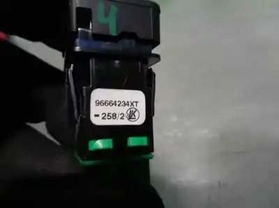 Second-hand car spare part headlights switch for citroen c4 lim. 1.6 16v oem iam references 96664234xt  