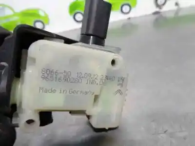 Peça sobressalente para automóvel em segunda mão motor tampa externa de combustível por citroen c4 lim. 1.6 16v referências oem iam 9651690280  
