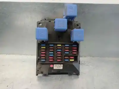 Recambio de automóvil de segunda mano de CAJA RELES / FUSIBLES para NISSAN PATROL GR (Y61)  referencias OEM IAM   