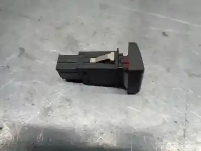 Second-hand car spare part hazard warning lights for audi a4 b7 avant (8ed) 2.0 tdi oem iam references 8e0941509  