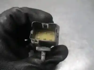 Автозапчасти б/у лямбда-зонд за volvo c70 cabriolet 2.3 20v turbo cat ссылки oem iam 30637015  0258007187