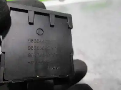 Pezzo di ricambio per auto di seconda mano controllo della luce per citroen berlingo xtr 1.6 hdi 92 riferimenti oem iam 96384422xt  