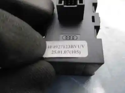 Автозапчастина б/у управління світлом для audi a6 allroad c6 (4fh) 3.0 tdi quattro посилання на oem iam 4f0927123b  