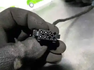 Peça sobressalente para automóvel em segunda mão espelho retrovisor esquerdo por skoda rapid spaceback (nh1) 1.6 tdi referências oem iam 5jb857407b  