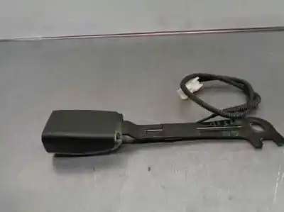 Peça sobressalente para automóvel em segunda mão CHICOTE / ENCAIXE CINTO SEGURANÇA por HYUNDAI IX35 (LM, EL, ELH)  Referências OEM IAM 1K06886195  