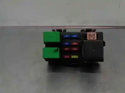 Peça sobressalente para automóvel em segunda mão caixa de fusíveis e relés por hyundai ix35 (lm, el, elh) 1.7 crdi referências oem iam 919512s000