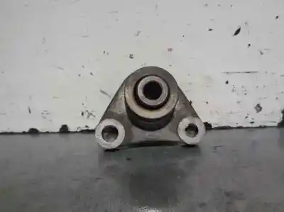 Pezzo di ricambio per auto di seconda mano supporto motore sinistro per volvo s80 berlina 2.5 d riferimenti oem iam 9203968