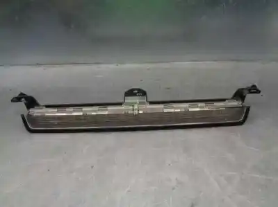 Peça sobressalente para automóvel em segunda mão farolim de travão central por volvo v70 familiar 2.5 turbodiesel referências oem iam 9154505