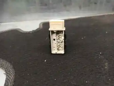 Second-hand car spare part headlights switch for saab 9-3 (ys3f, e79, d79, d75) 1.9 tid oem iam references 12786136  