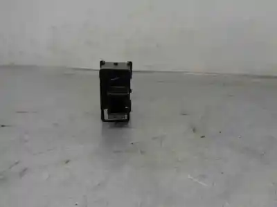 Pezzo di ricambio per auto di seconda mano controllo della luce per nissan note (e11e) 1.4 cat riferimenti oem iam 252109u00a  