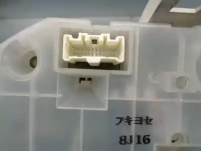 Peça sobressalente para automóvel em segunda mão quadrante por mazda 2 (de_, dh_) 1.3 (de3fs) referências oem iam df7155471b  