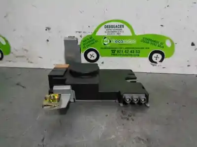 Second-hand car spare part electronic module for audi a3 (8p) 1.9 tdi ambiente oem iam references 8p3035225  