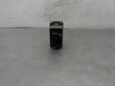 Автозапчастина б/у управління світлом для ssangyong korando 2.9 turbodiesel cat посилання на oem iam 8136006800  