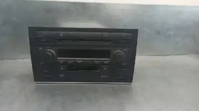 Peça sobressalente para automóvel em segunda mão sistema de áudio / rádio cd por audi a4 avant (8e5) 1.8 20v referências oem iam 8e0035195m